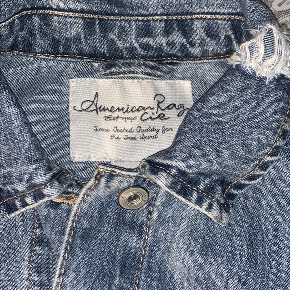 American Rag Ripped Jean jacket - Picture 2 of 3